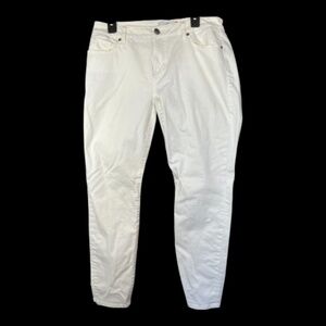 EUC Cabi white denim slimmie jeans – size 10